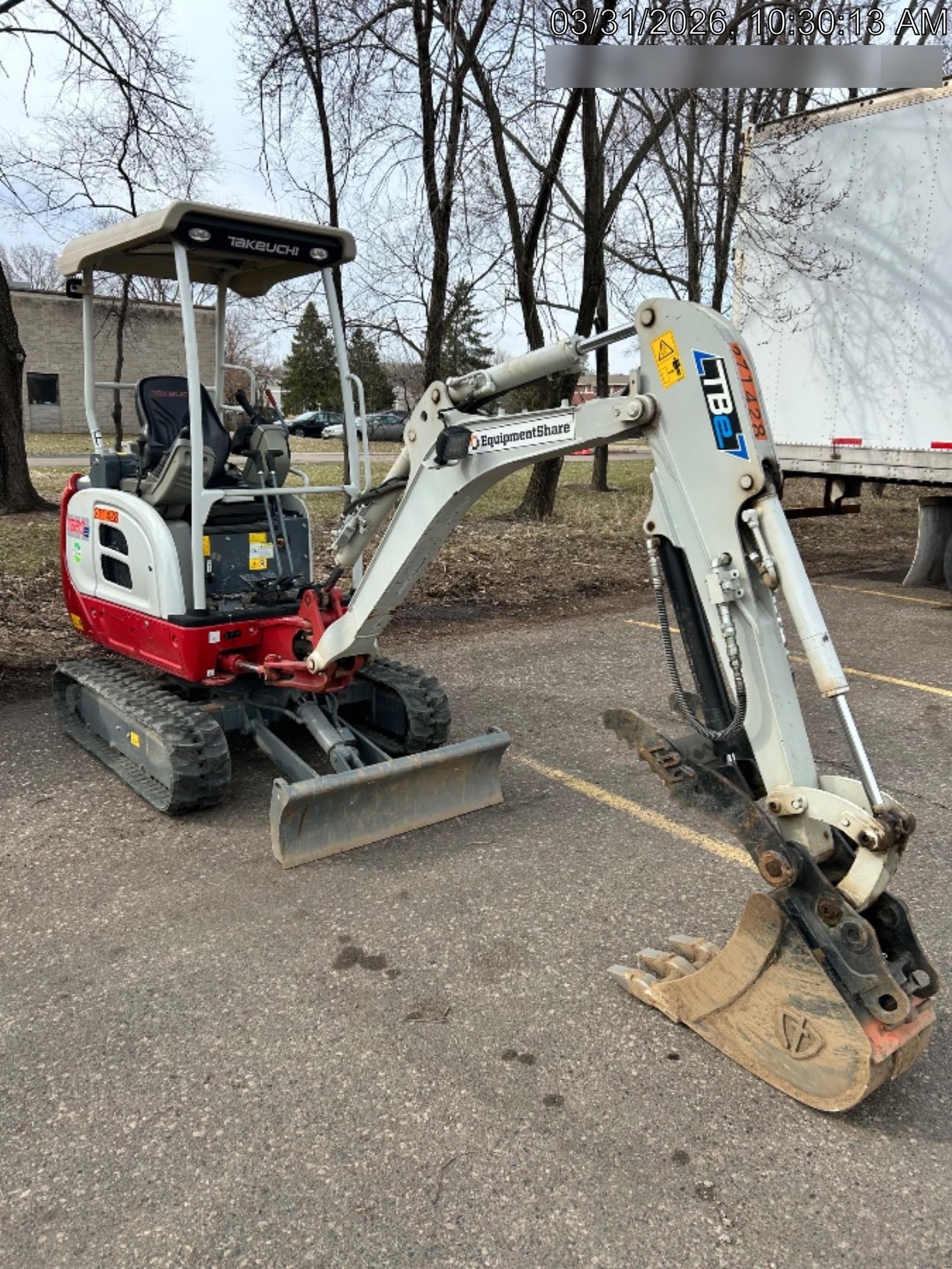 2022 TAKEUCHI TB20e
