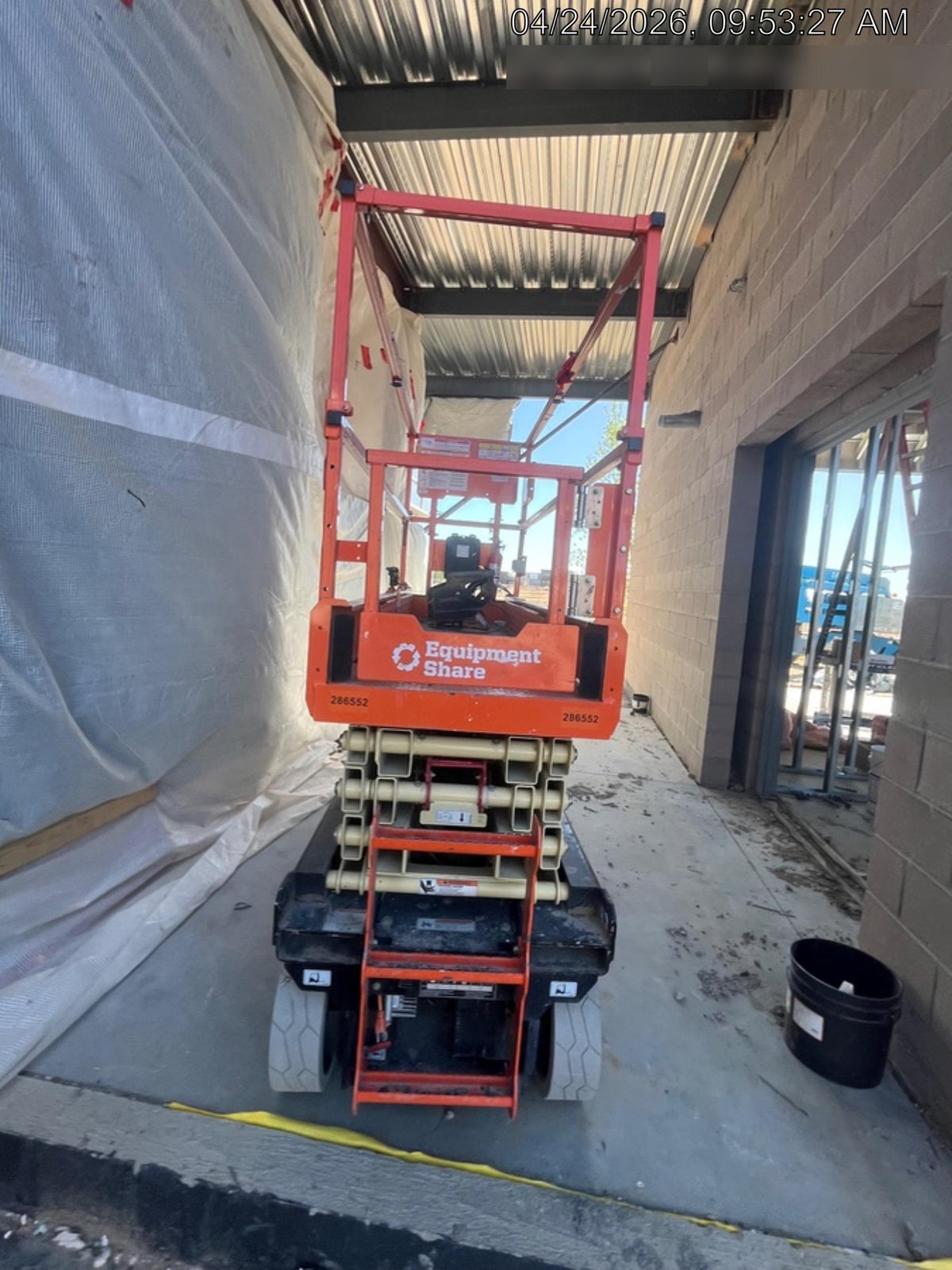 2022 JLG ES2632