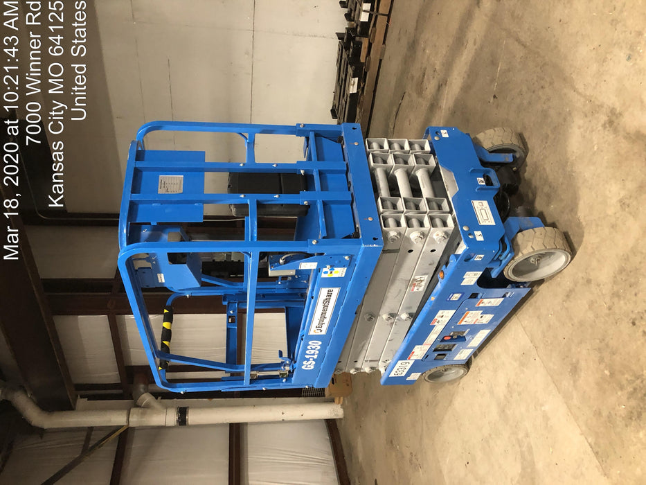 2020 Genie GS-1930 Solid Non Marking Tires, Beacon, Folding rails with half height swing gate