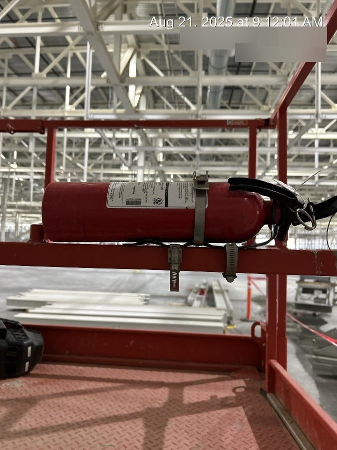 2022 SKYJACK SJ4740