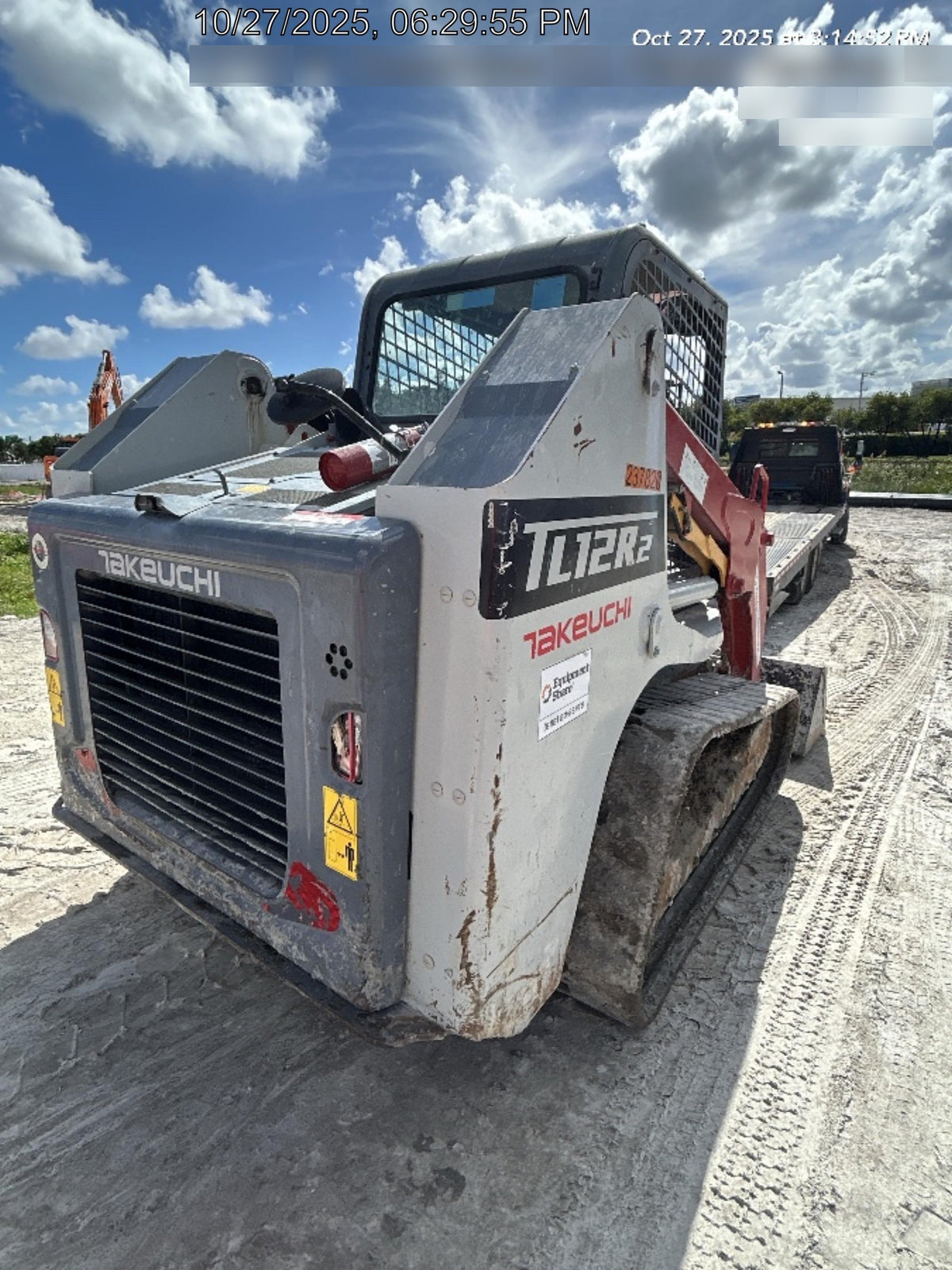 2022 TAKEUCHI TL12R2-R