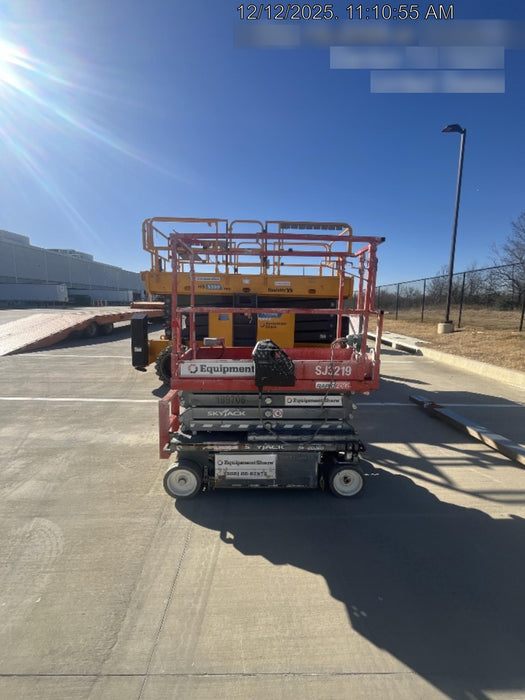 2021 SKYJACK SJ3219