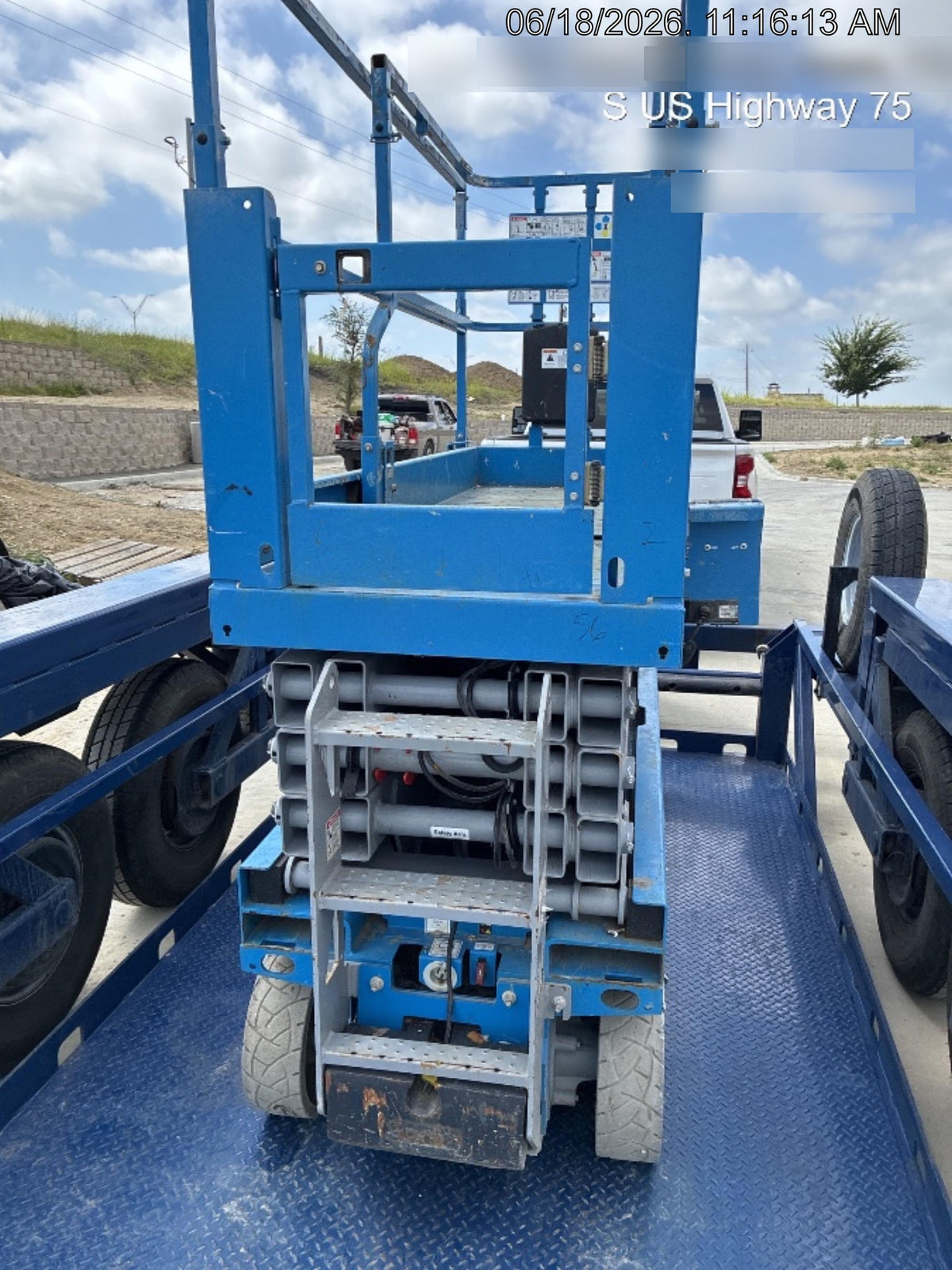 2023 GENIE GS-2632