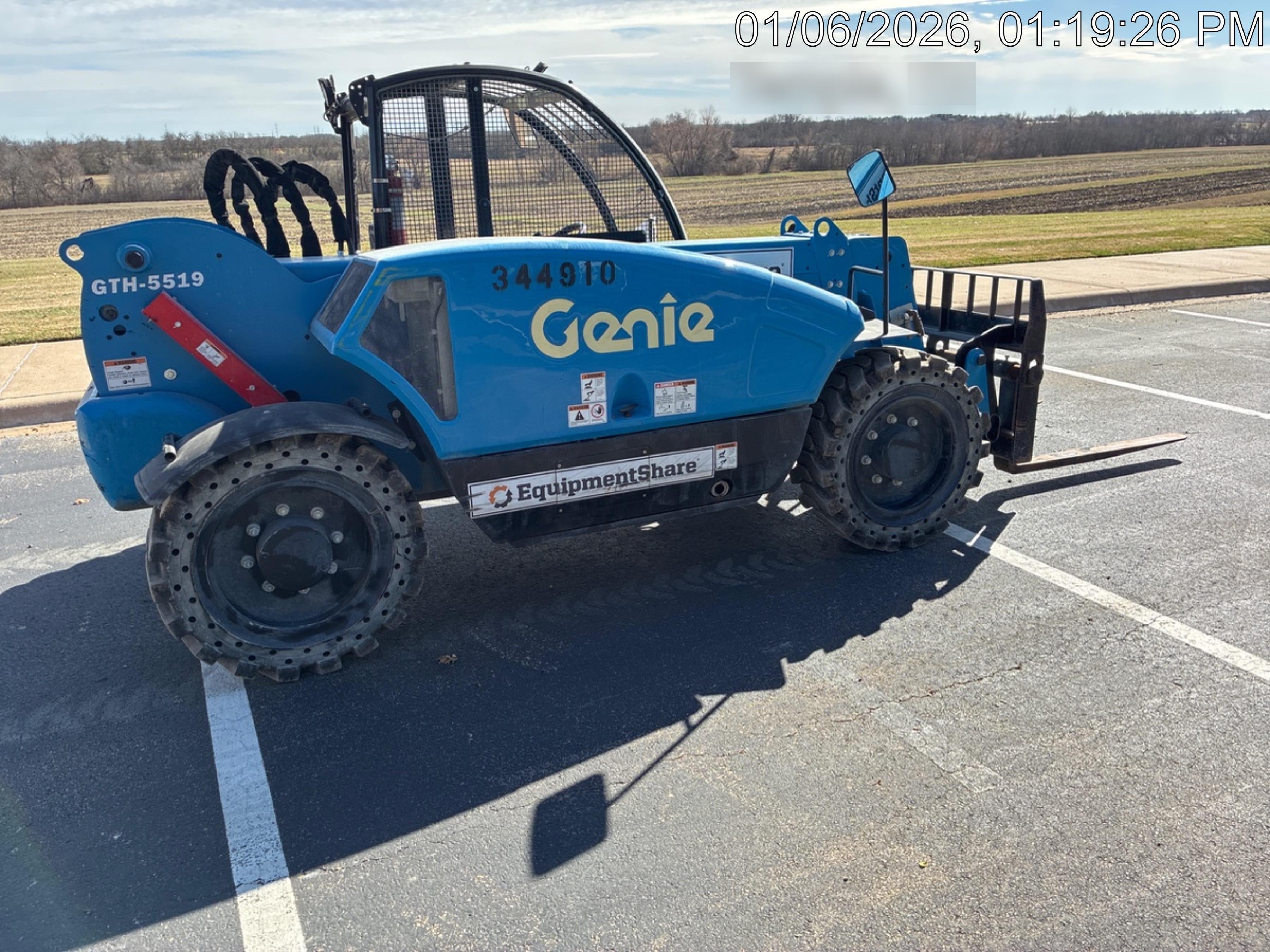 2023 GENIE GTH-5519