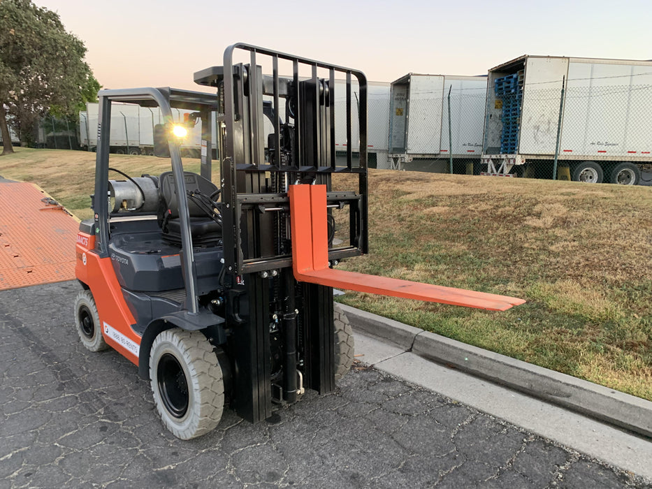 2022 TOYOTA 50-8FGU25