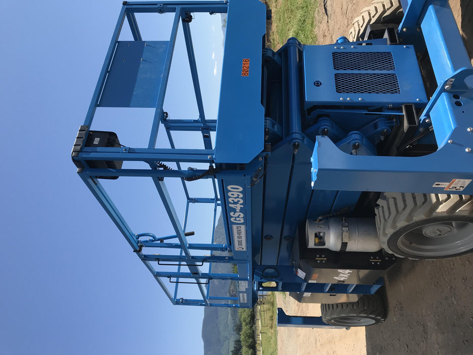 2020 GENIE GS-4390 RT