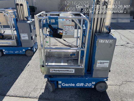 2021 GENIE GR-20