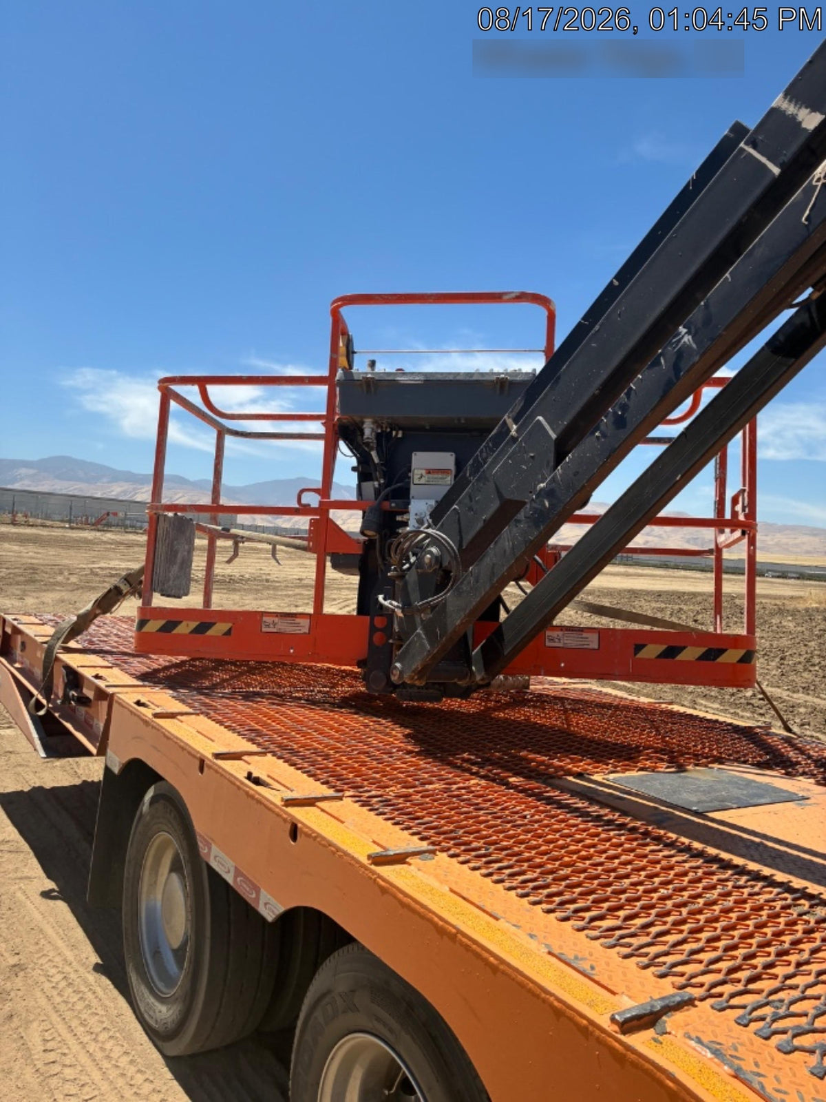2023 JLG 660SJ