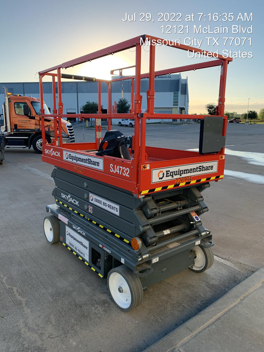 2022 SKYJACK SJ4732