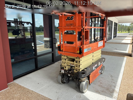 2022 JLG ES1932