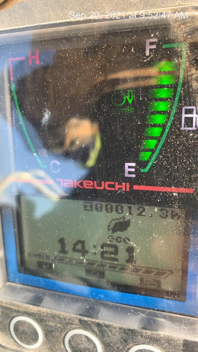 2021 TAKEUCHI TB235-2R