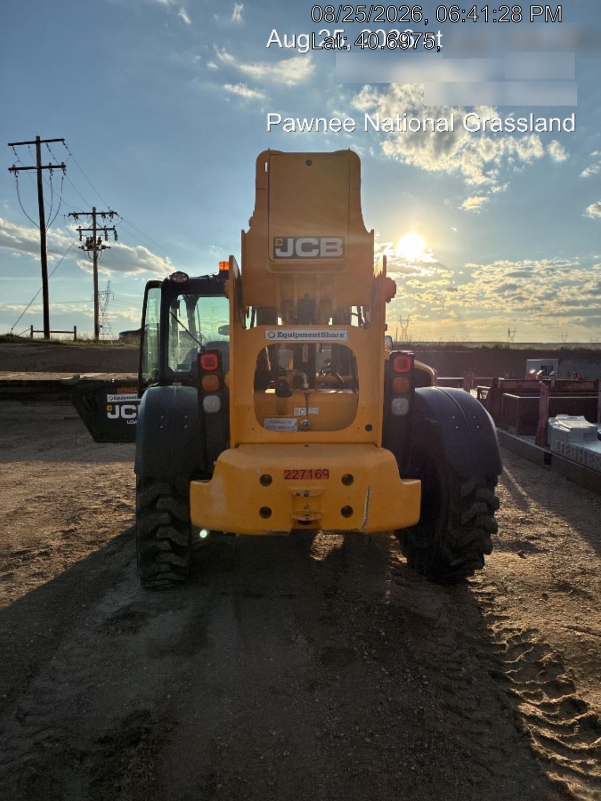 2022 JCB 512-56