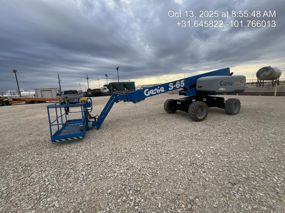2017 GENIE S-65