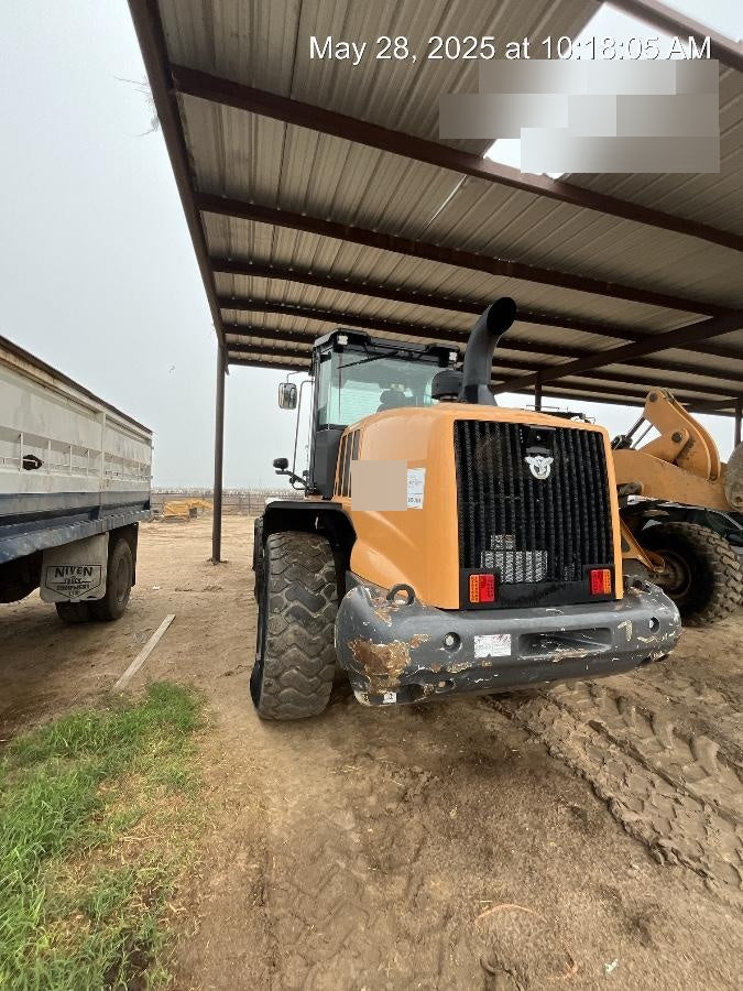 2021 CASE 721G