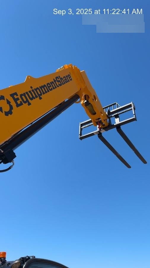 2025 JCB 512-56
