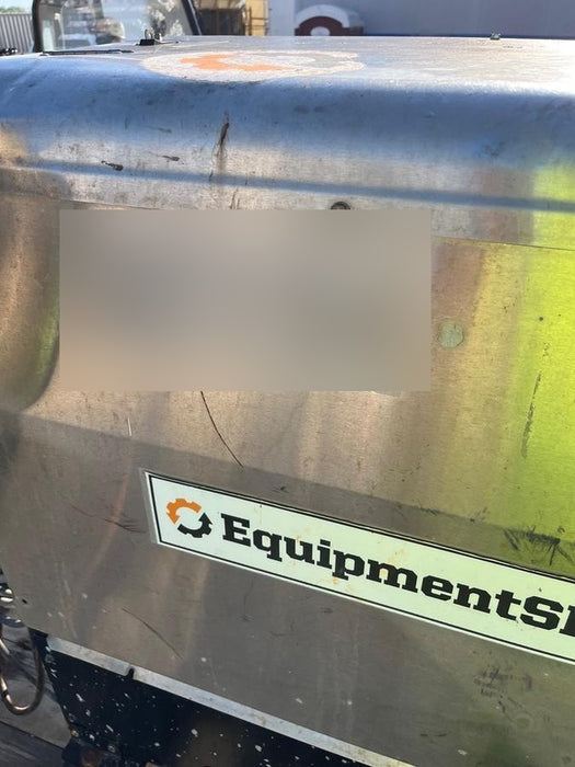 2019 Lincoln Electric Vantage 322 Welder Ready-Pak 3, Two wheel trailer, Fender and Light kit, Cable Rack