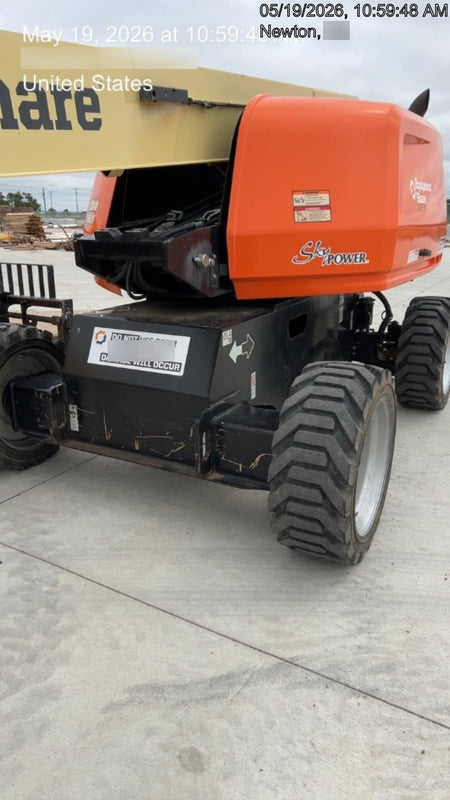 2023 JLG 660SJ
