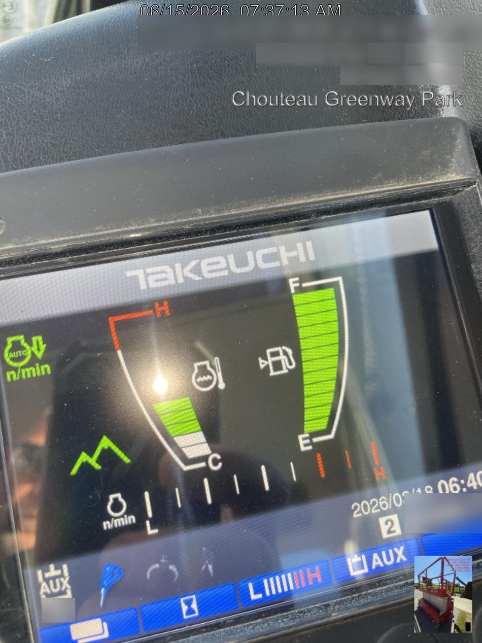 2023 TAKEUCHI TB240-CR