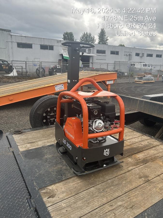 2025 HUSQVARNA LG300