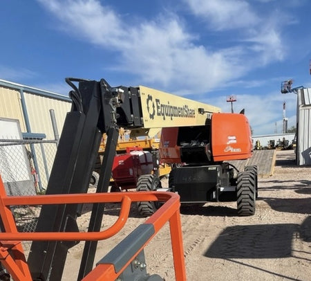 2024 JLG 660SJ