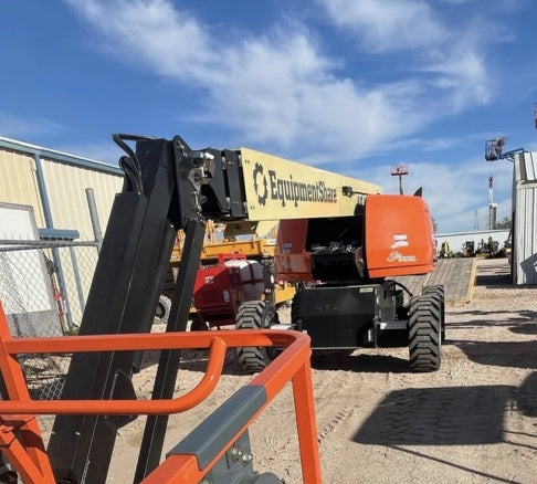 2024 JLG 660SJ