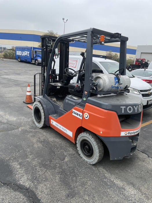 2022 TOYOTA 50-8FGU25