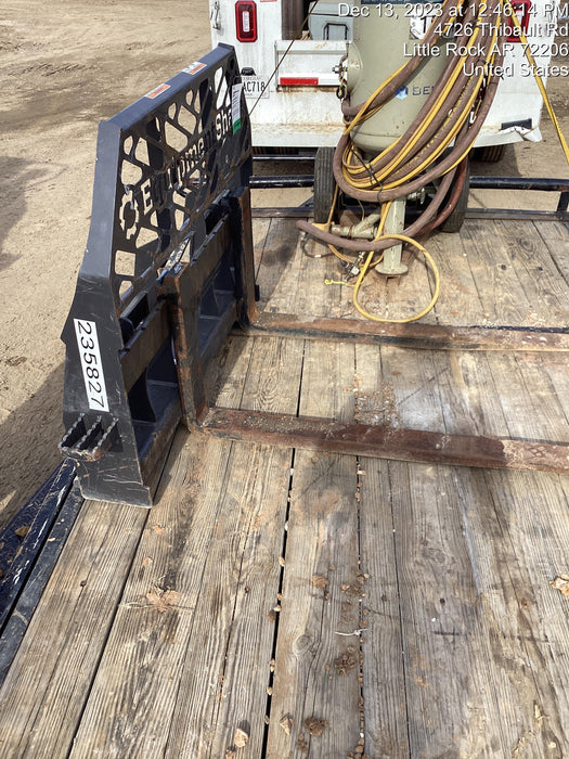 2022 PALADIN 48" Pallet Forks - Paladin