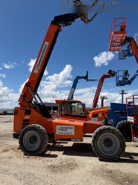 2020 Skytrak 8042 74 Hp, Cab-Heat ONLY, FF Tires, Work Lights, Beacon, Aux Hydraulics, Back up Alarm, Lifting Eye, ES Decals