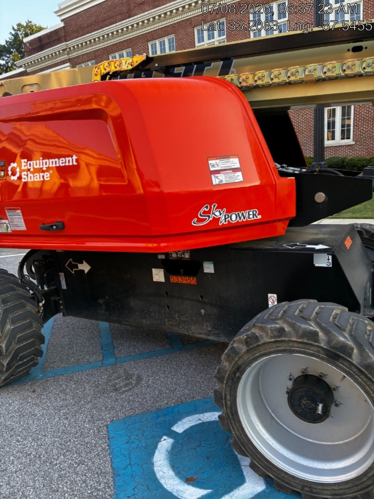 2025 JLG 660SJ