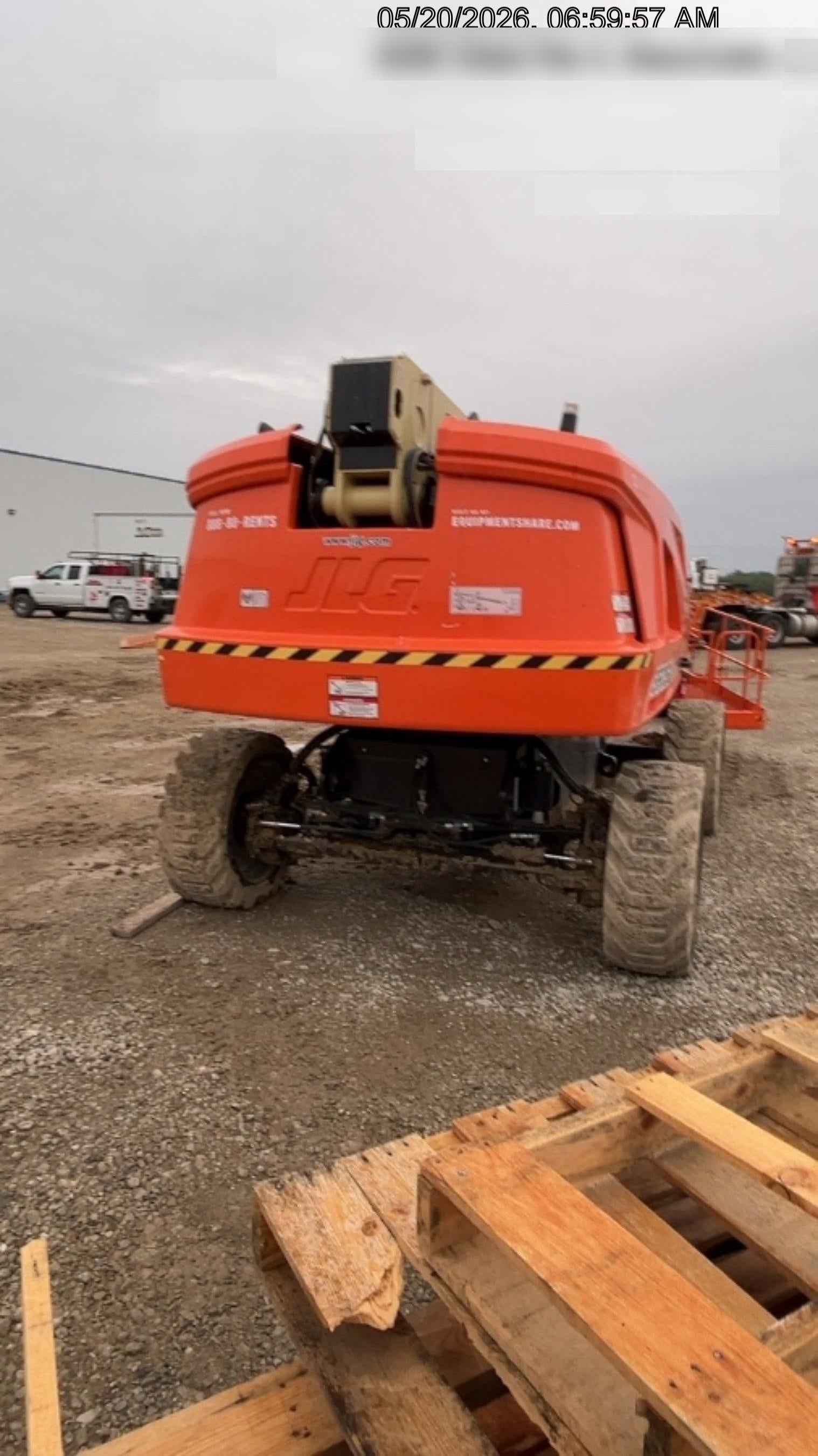 2025 JLG 660SJ
