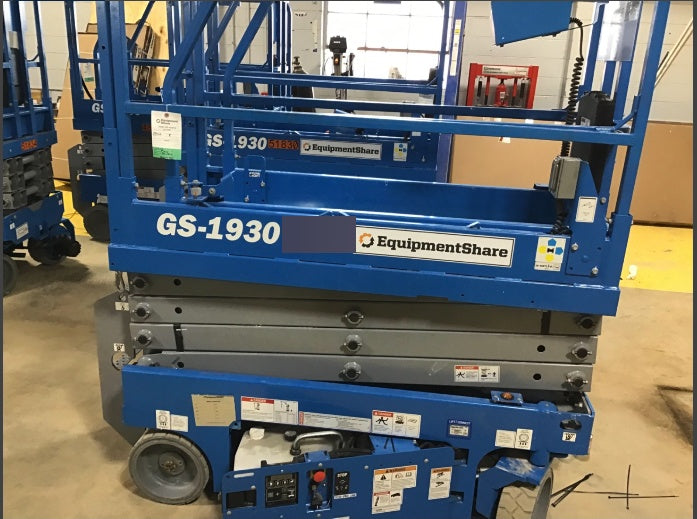 2019 Genie GS-1930 Fixed Rails with Chain Entry
