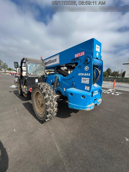 2022 GENIE GTH-844