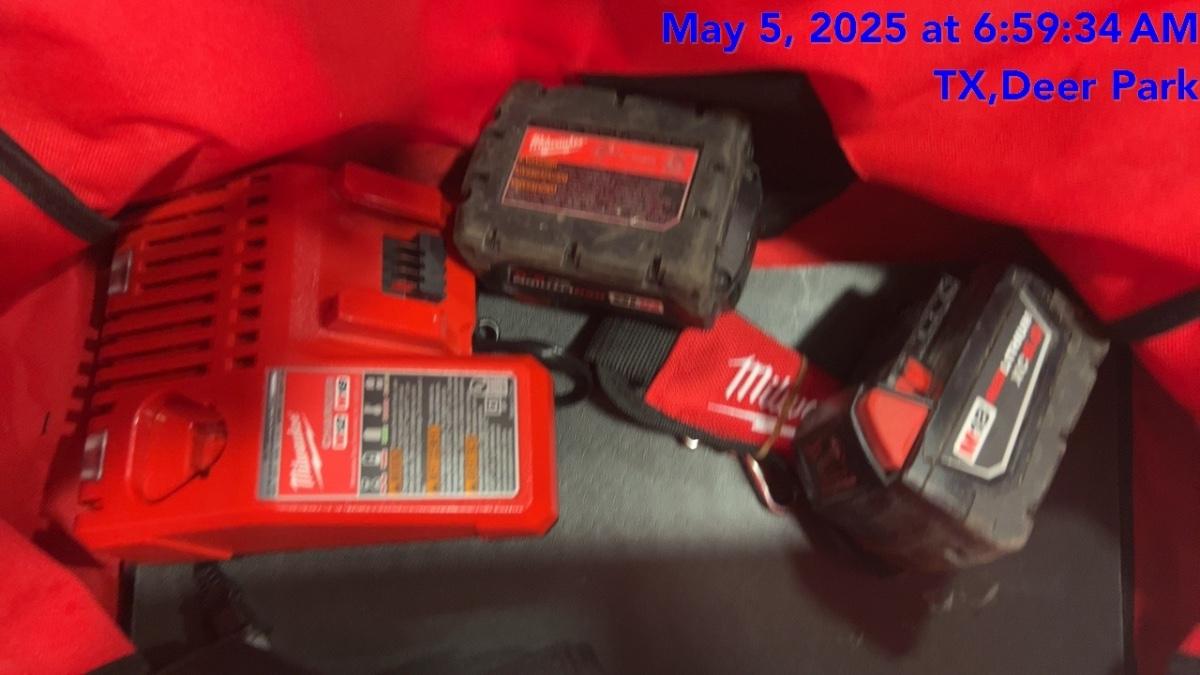 2024 MILWAUKEE 2933-21