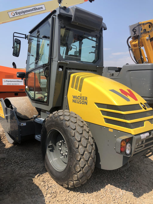 2021 WACKER NEUSON RC70