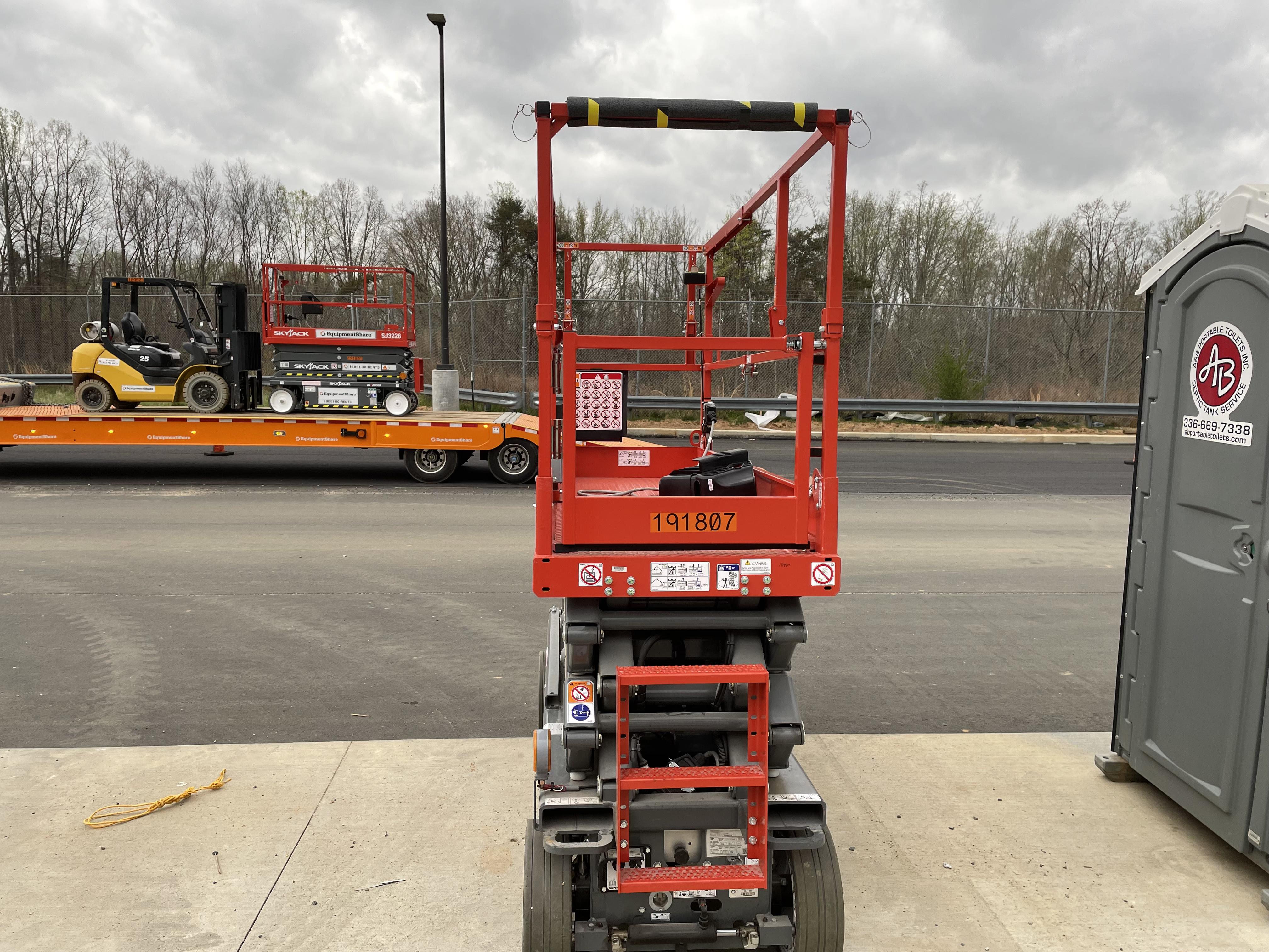 2021 SKYJACK SJ3226