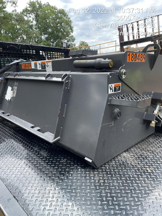 2021 PALADIN Sweepster SB72