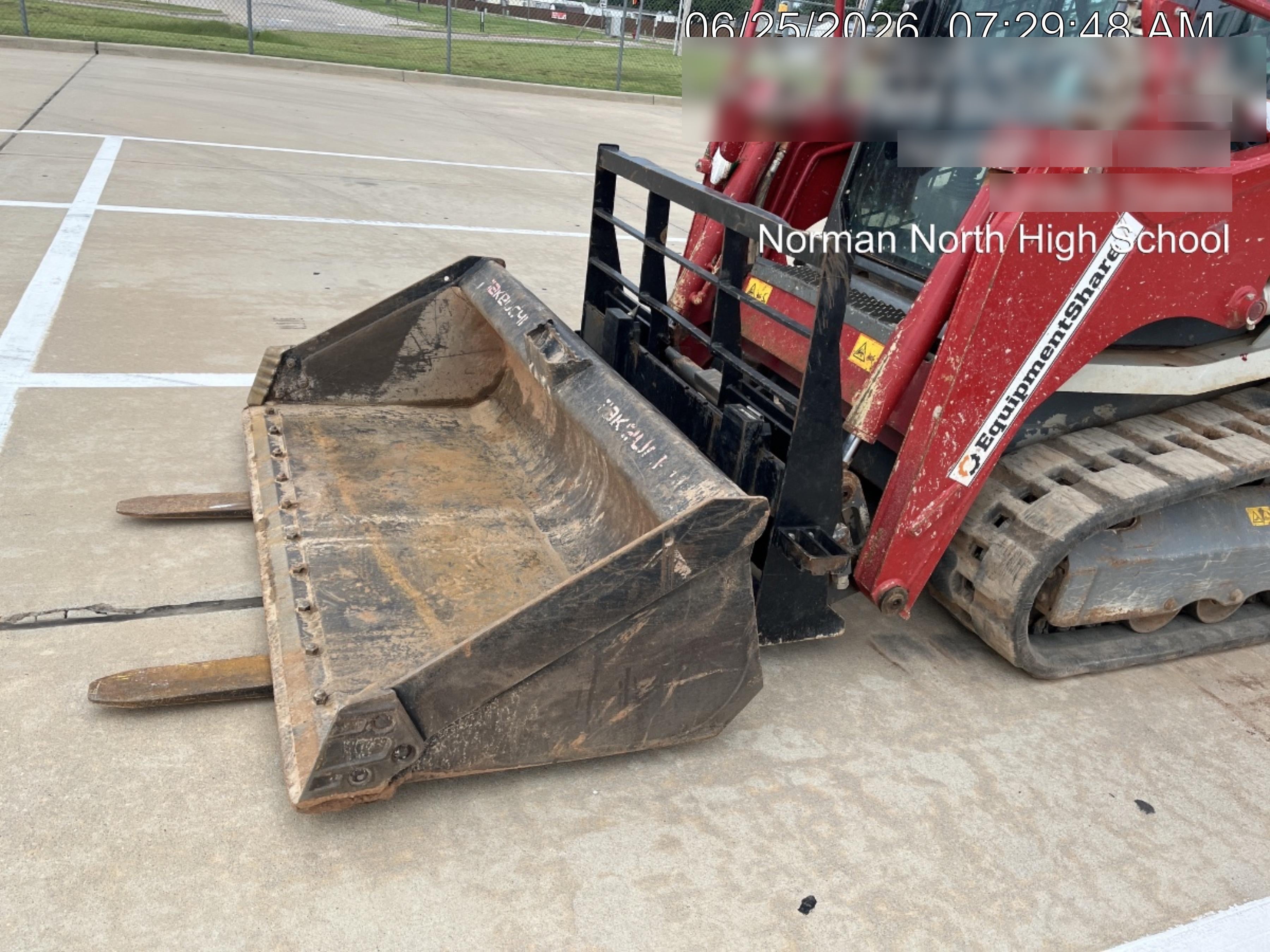 2024 ARROW MATERIAL HANDLING 48" Pallet Forks - Arrow