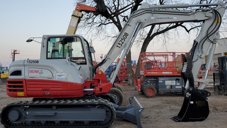 2021 TAKEUCHI TB290C