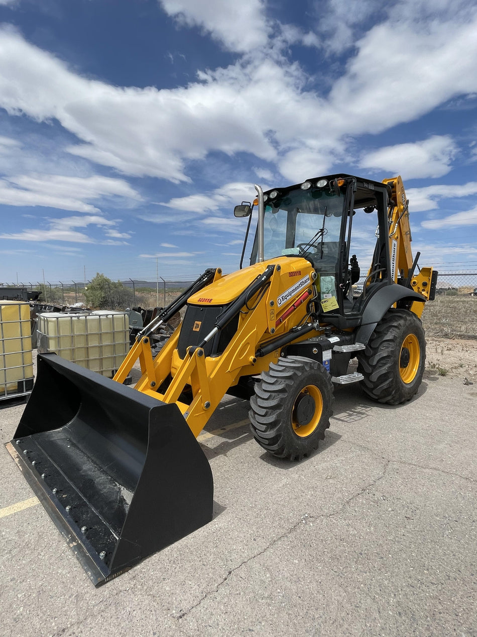 2023 JCB 3CX-14