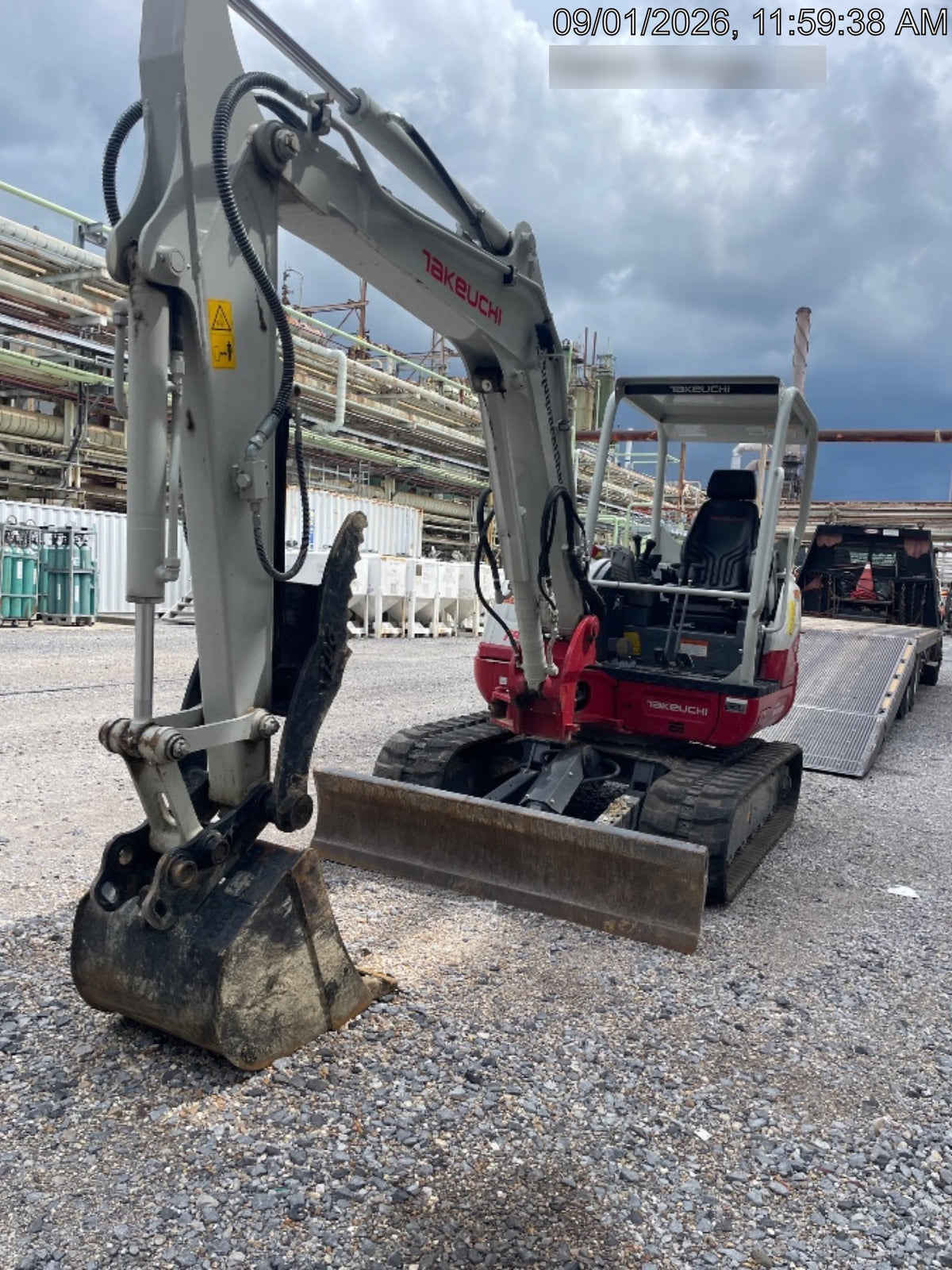 2025 TAKEUCHI TB250-2R
