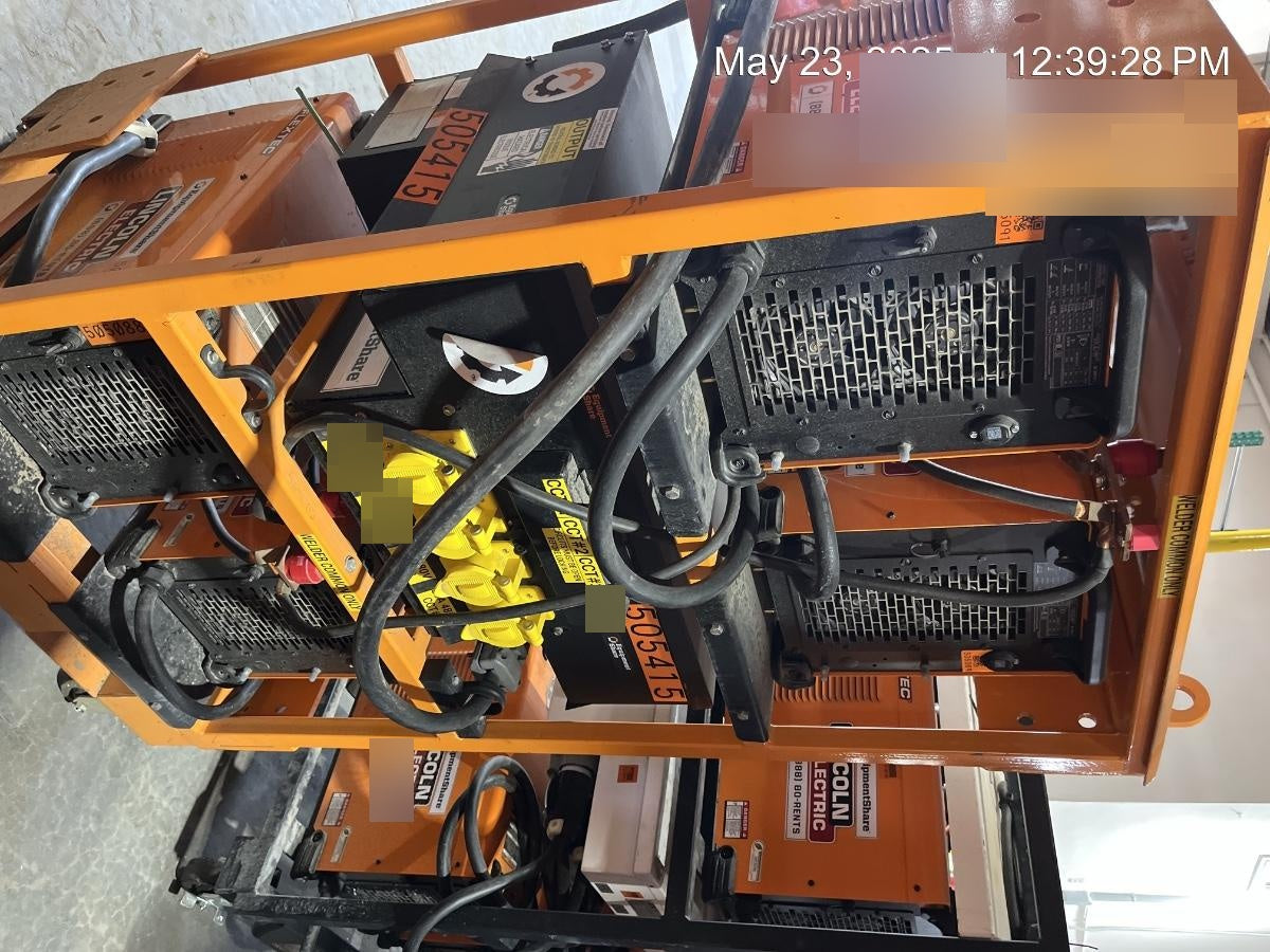 2025 LIND EQUIPMENT LE-4WR200APT-ES