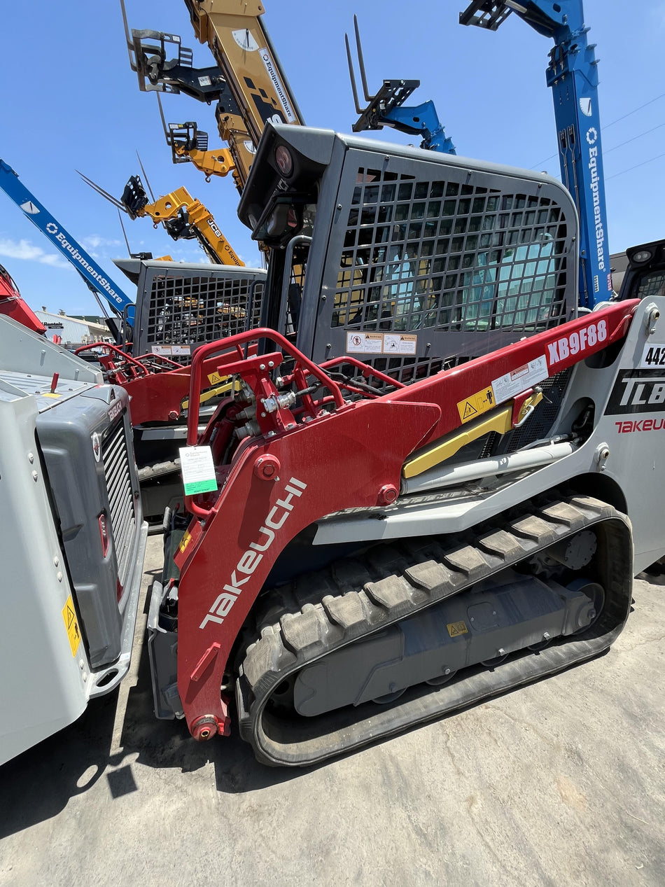 2024 TAKEUCHI TL8R2-CR