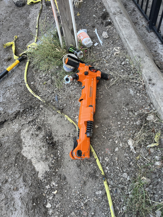 2023 MICHIGAN PNEUMATIC ES-TPB90-118-TRACKER