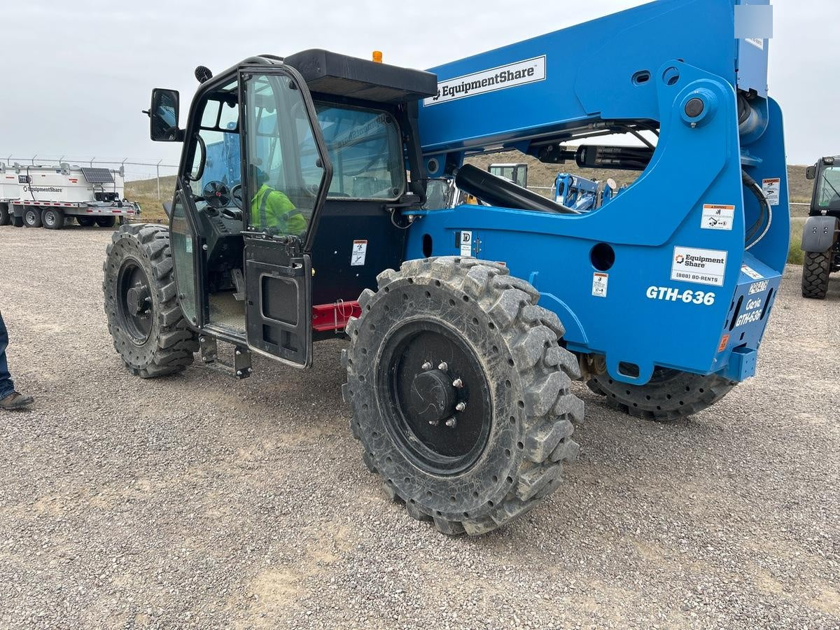 2023 GENIE GTH-636