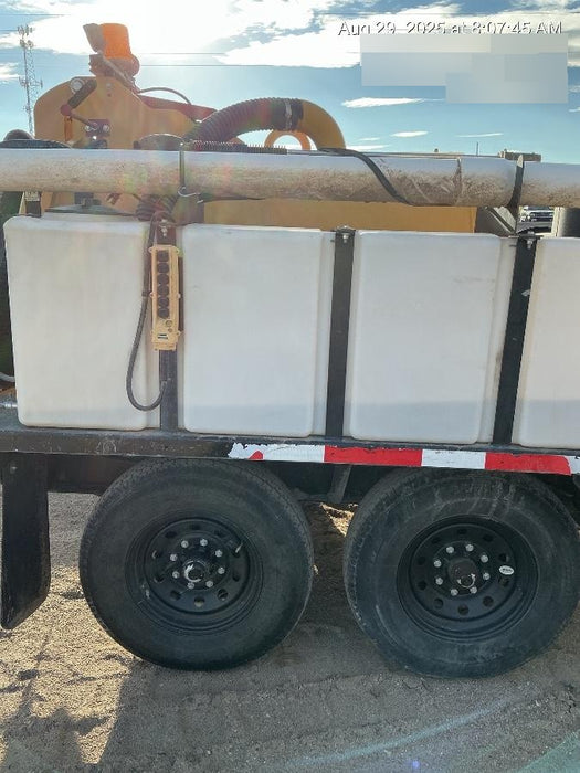 2023 VAC-TRON LP573XDT