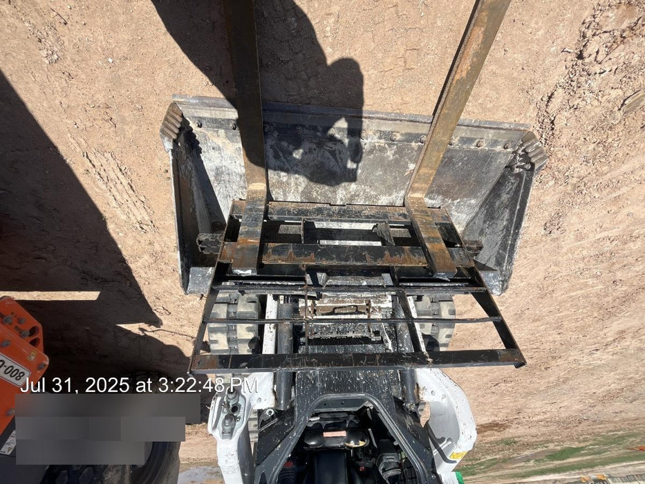 2022 ARROW MATERIAL HANDLING 48" Pallet Forks - Arrow