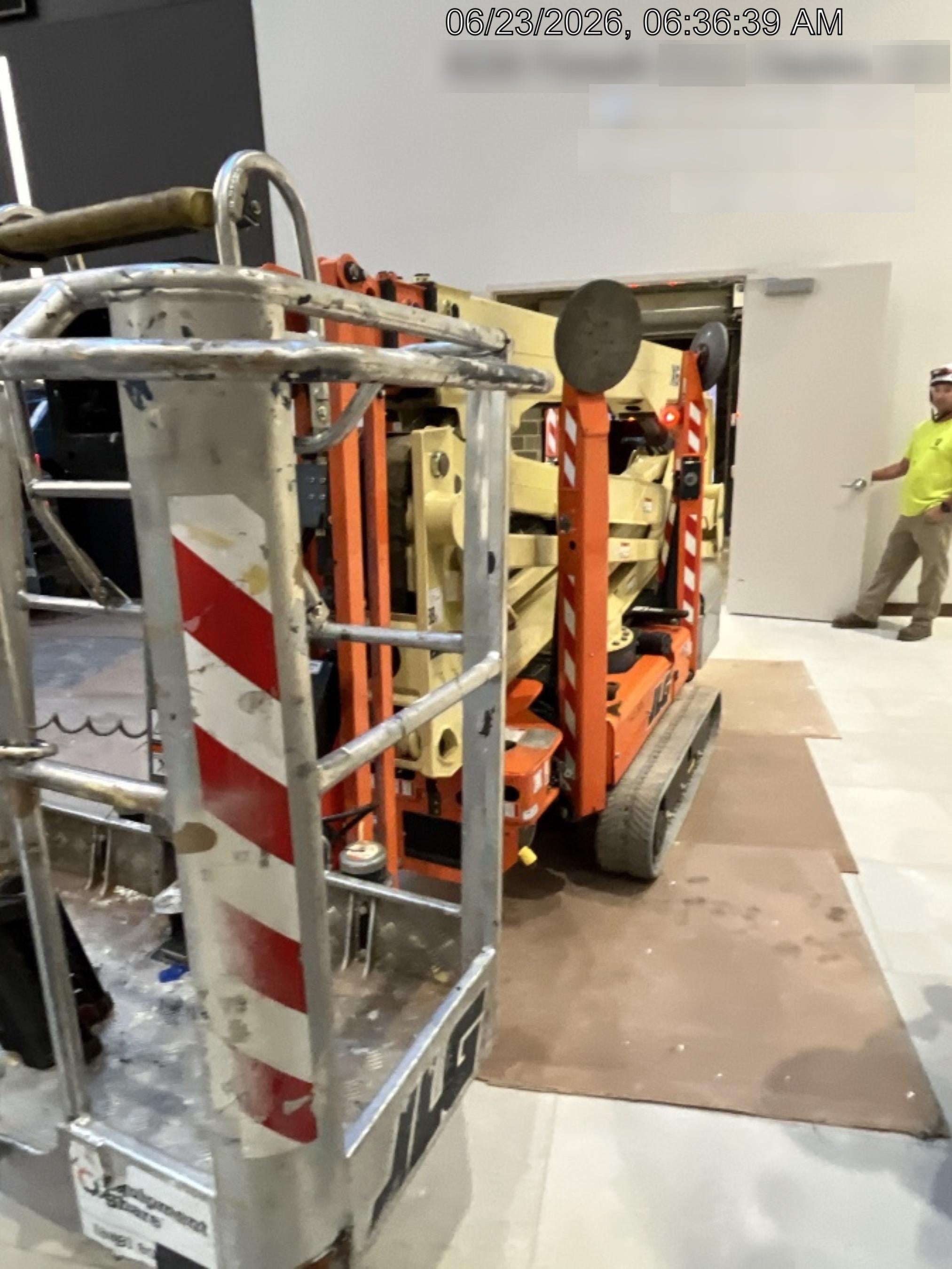 2021 JLG X600AJ