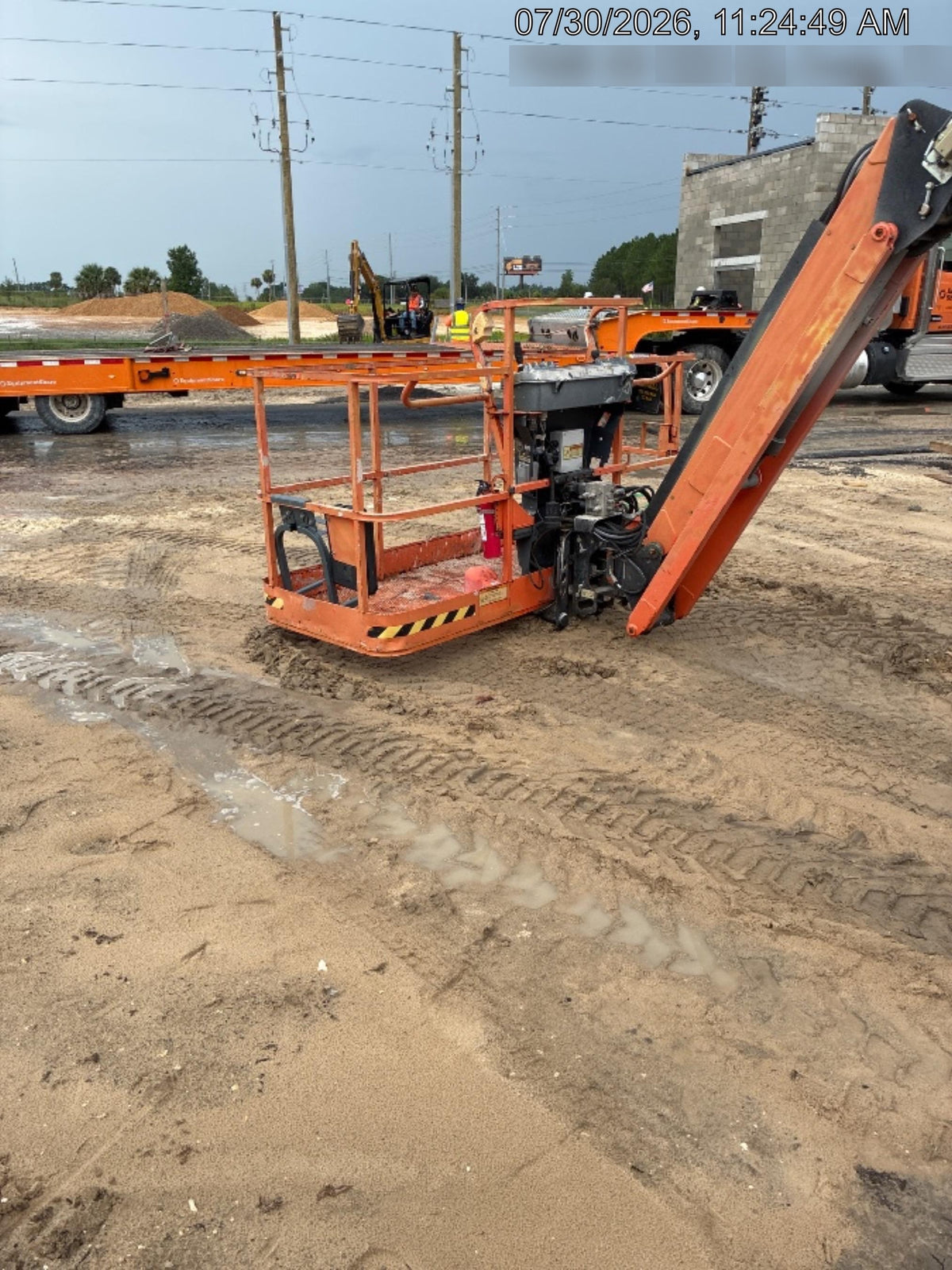 2020 JLG 660SJ