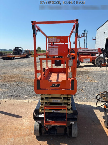 2022 JLG ES1932