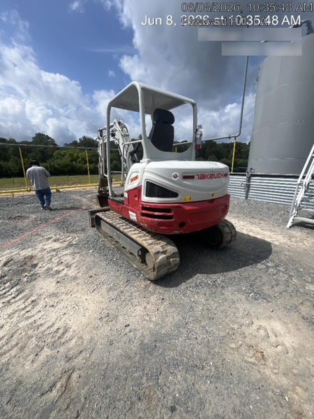2022 TAKEUCHI TB250-2R